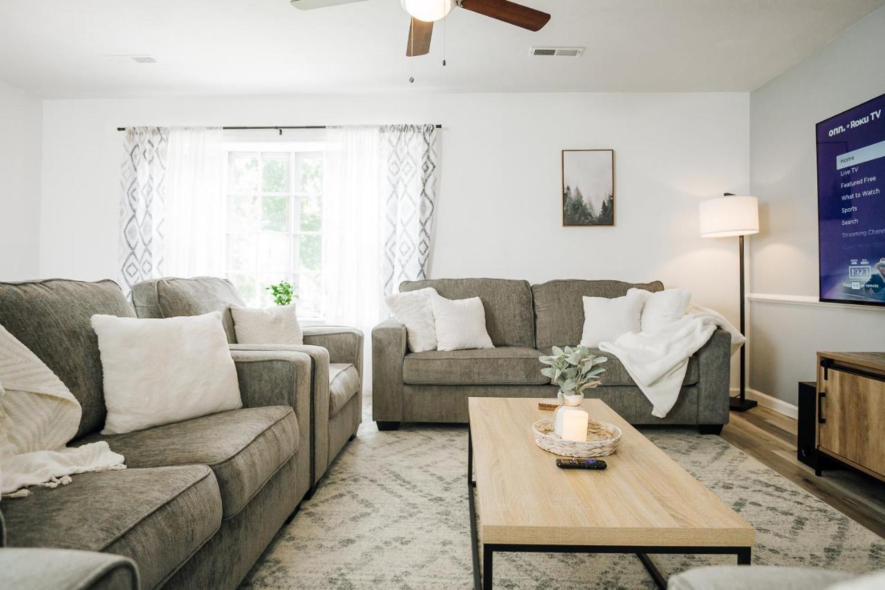 Tranquil Luxury: Modern Comfort! Lynchburg Extérieur photo