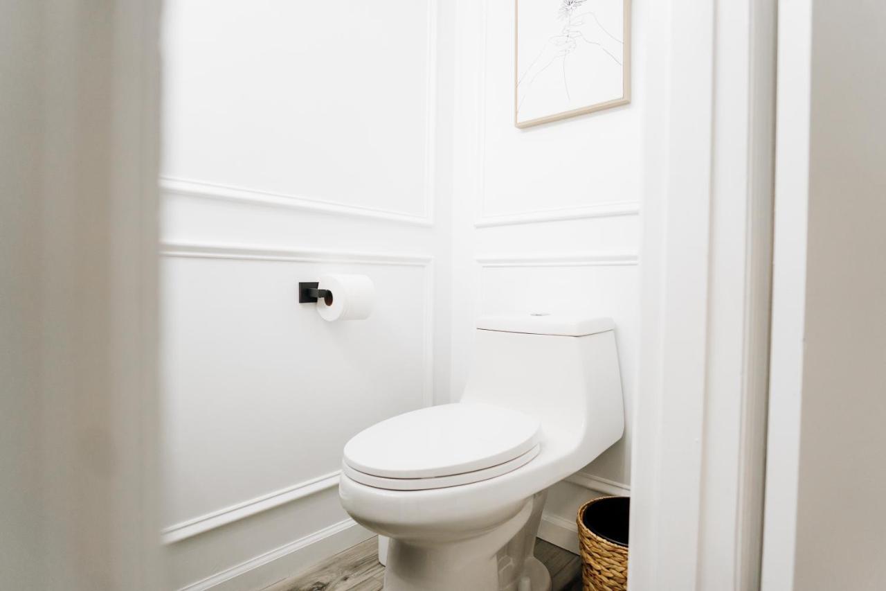 Tranquil Luxury: Modern Comfort! Lynchburg Extérieur photo